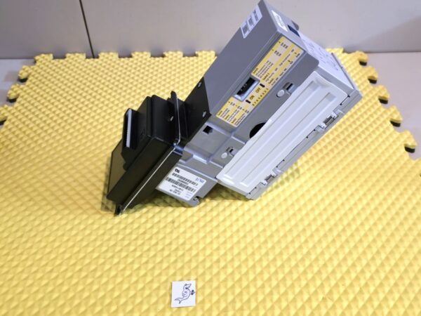 Mars MEI AE2831 Bill Validator 115v / Accepts New $1, 5, 10, 20, 50, 100 – Will Buy Core for $40.00 - Image 2