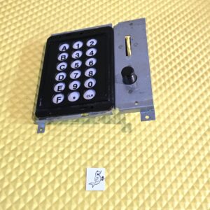 DIXIE NARCO BEV MAX 4 / 5800, 3800 KEY PAD, COIN INSERT BEZEL ASSEMBLY / Used