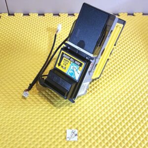AMERICAN CHANGERS, STANDARD CHANGE MAKERS – MARS VN2712 BILL VALIDATOR 24v – ACCEPTS New $1, $5, $10, $20 / Will Buy Same Core Unit for $40.00!