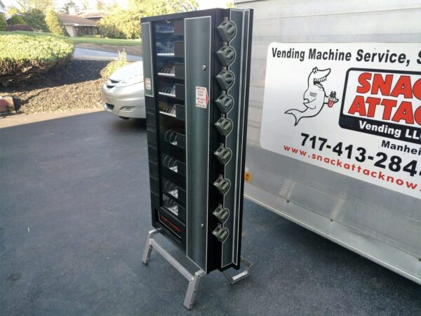 ANTARES SNACK VENDING MACHINE STAND