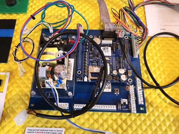 (AP) AUTOMATIC PRODUCTS 6600, 7600 SNACK MACHINE UCB BOARD REVISION KIT for Credit Card & Dex - Image 2