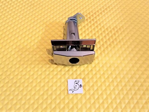Dixie Narco Bev Max 2145, 3561, 5591 T-Handle Assembly