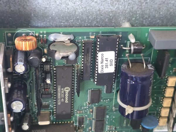 (2) DIXIE NARCO 276E, 501E, 522E, 600E SODA MACHINE SIID CONTROL BOARD BATTERIES - Image 2