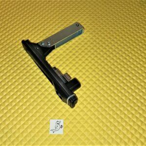 FSI, USI, WITTERN 3548 Futura, 3208 COMBO MACHINE DOOR LATCH HANDLE ASSEMBLY / 4215971