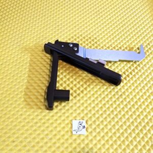 FSI, USI, WITTERN 3589 FUTURA COMBO MACHINE DOOR LATCH HANDLE ASSEMBLY