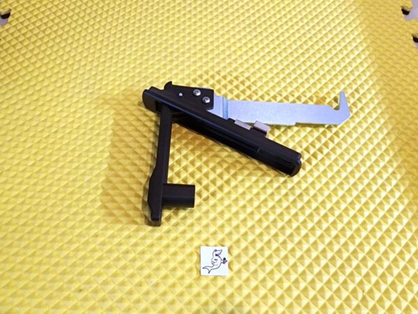 FSI, USI, WITTERN 3589 FUTURA COMBO MACHINE DOOR LATCH HANDLE ASSEMBLY
