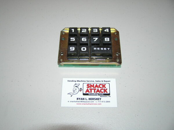 ROWE 4900, 5900, 6800, 7800 SNACK MACHINE KEY PAD / Will Buy Core for $50.00!