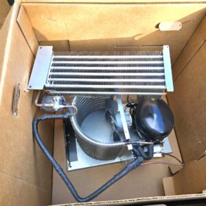 ROYAL VENDORS 8000V COMPLETE REFRIGERATION DECK (107923) – RVV500 Drink Machine / New
