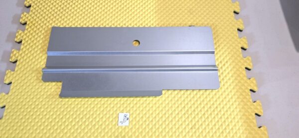 Vendo 621, 631, 721, 821 – 12oz Red Bull and Celsius Slim Can Metal Shim – 1125972